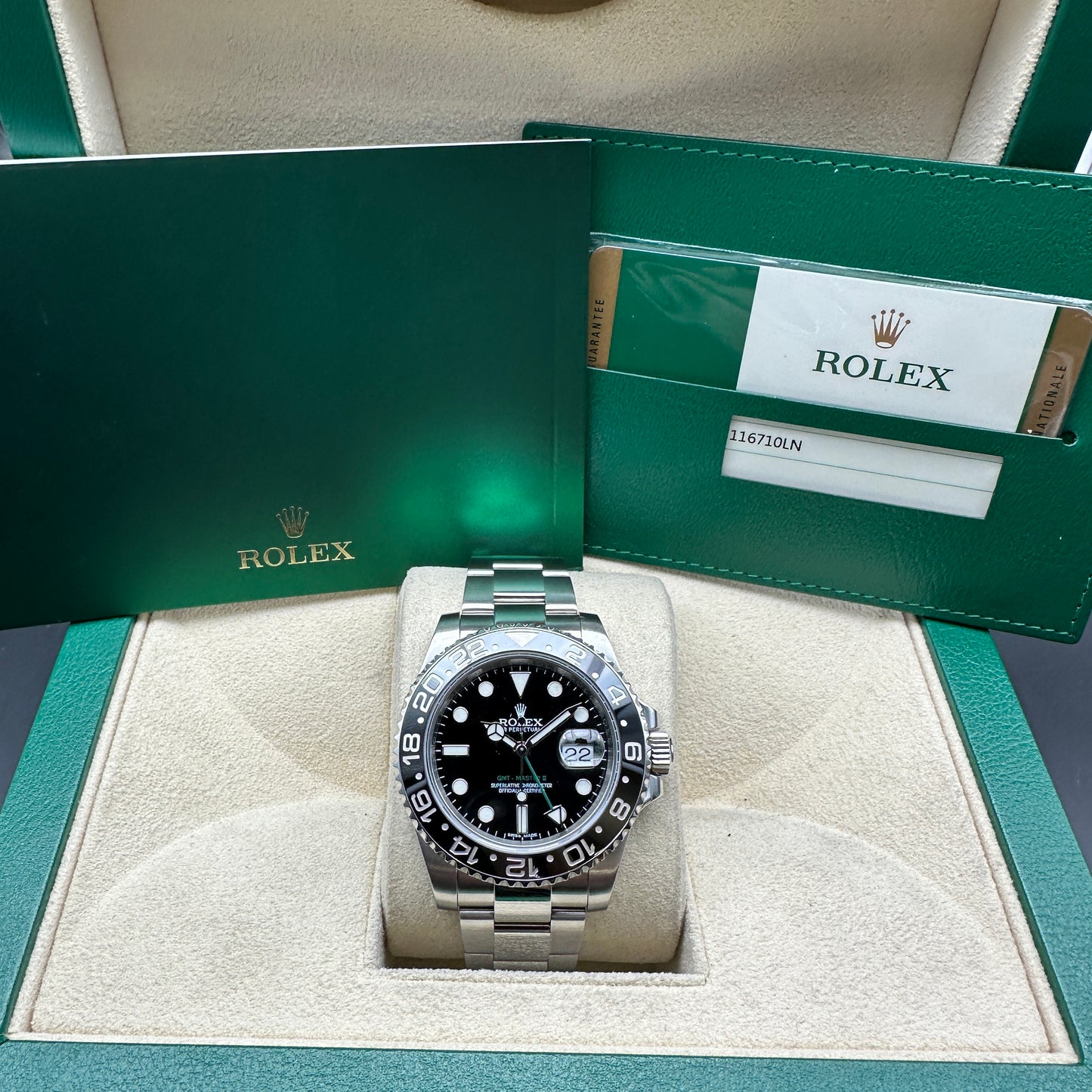 ROLEX GMT MASTER II 116710LN FULL SET 2015