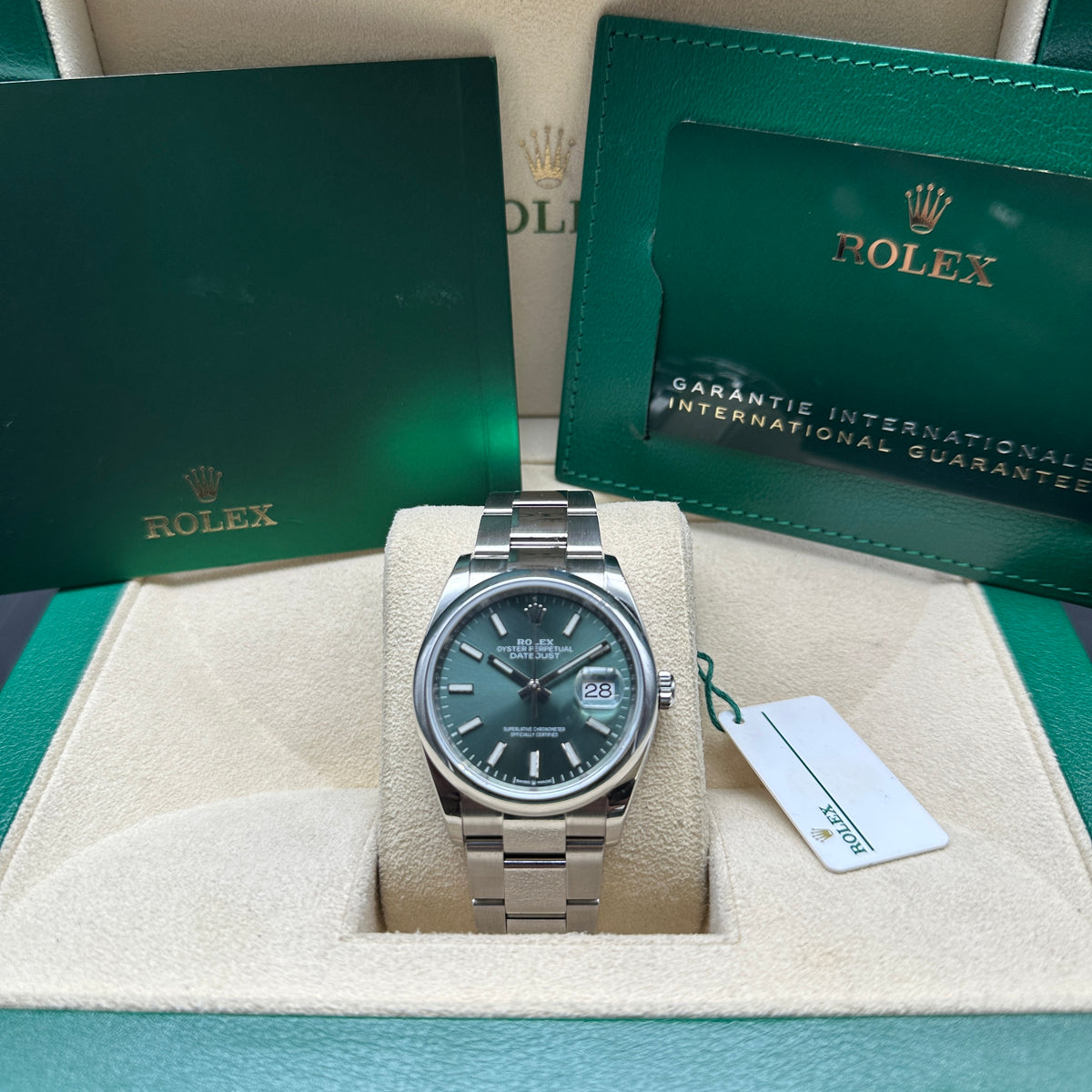 ROLEX DATEJUST 36mm 126200 FULL SET 2023