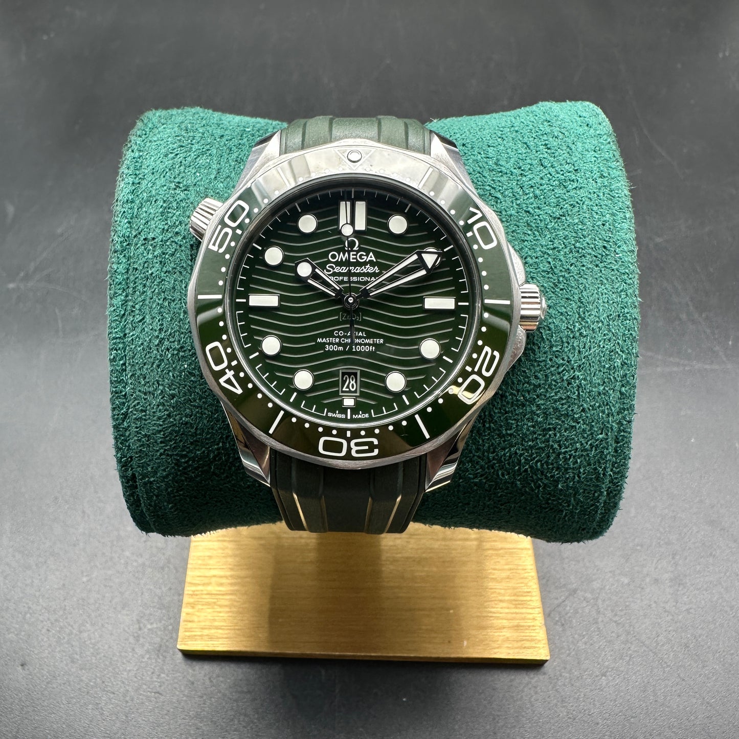 OMEGA SEAMASTER 300M 42mm FULL SET 2022