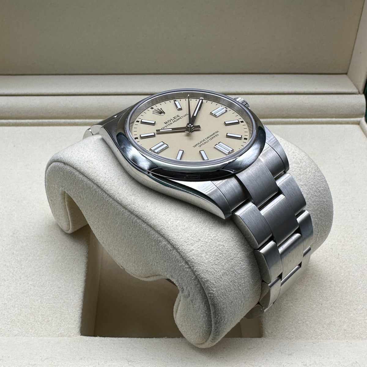 ROLEX OYSTER PERPETUAL 41mm 134300 FULL SET 2026