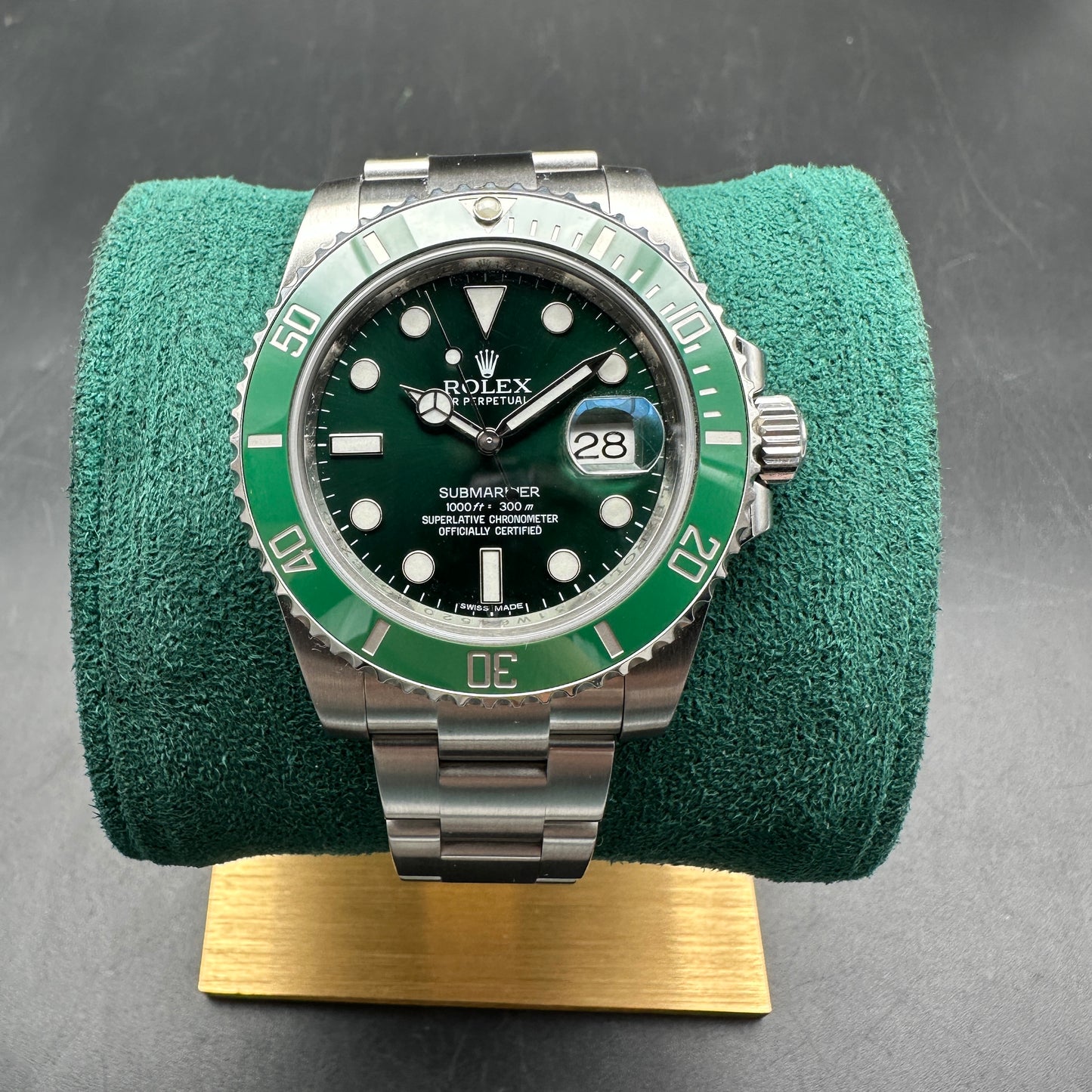 ROLEX SUBMARINER 40mm 116610LV FULL SET 2012