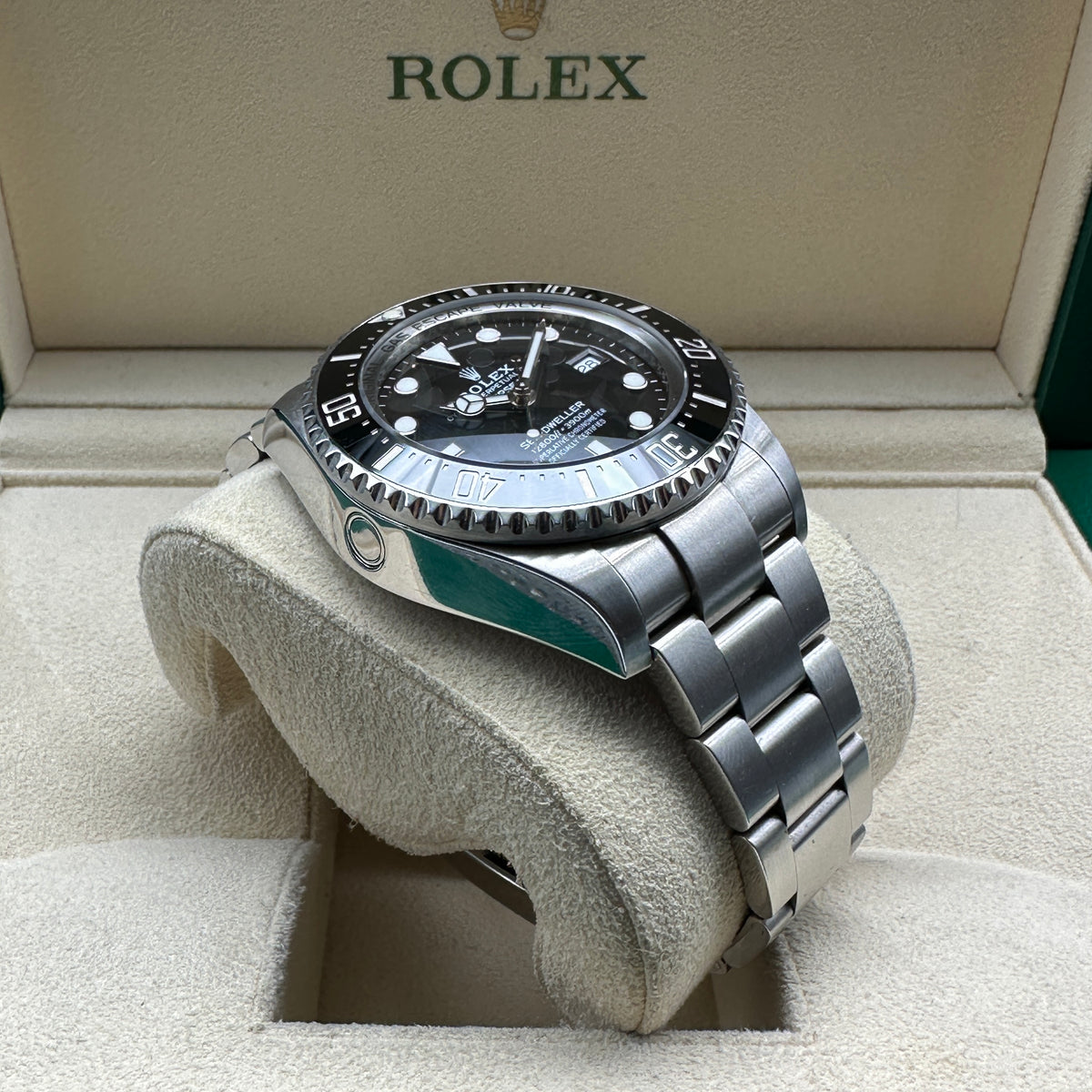 ROLEX DEEPSEA 44mm 126660 FULL SET 2018