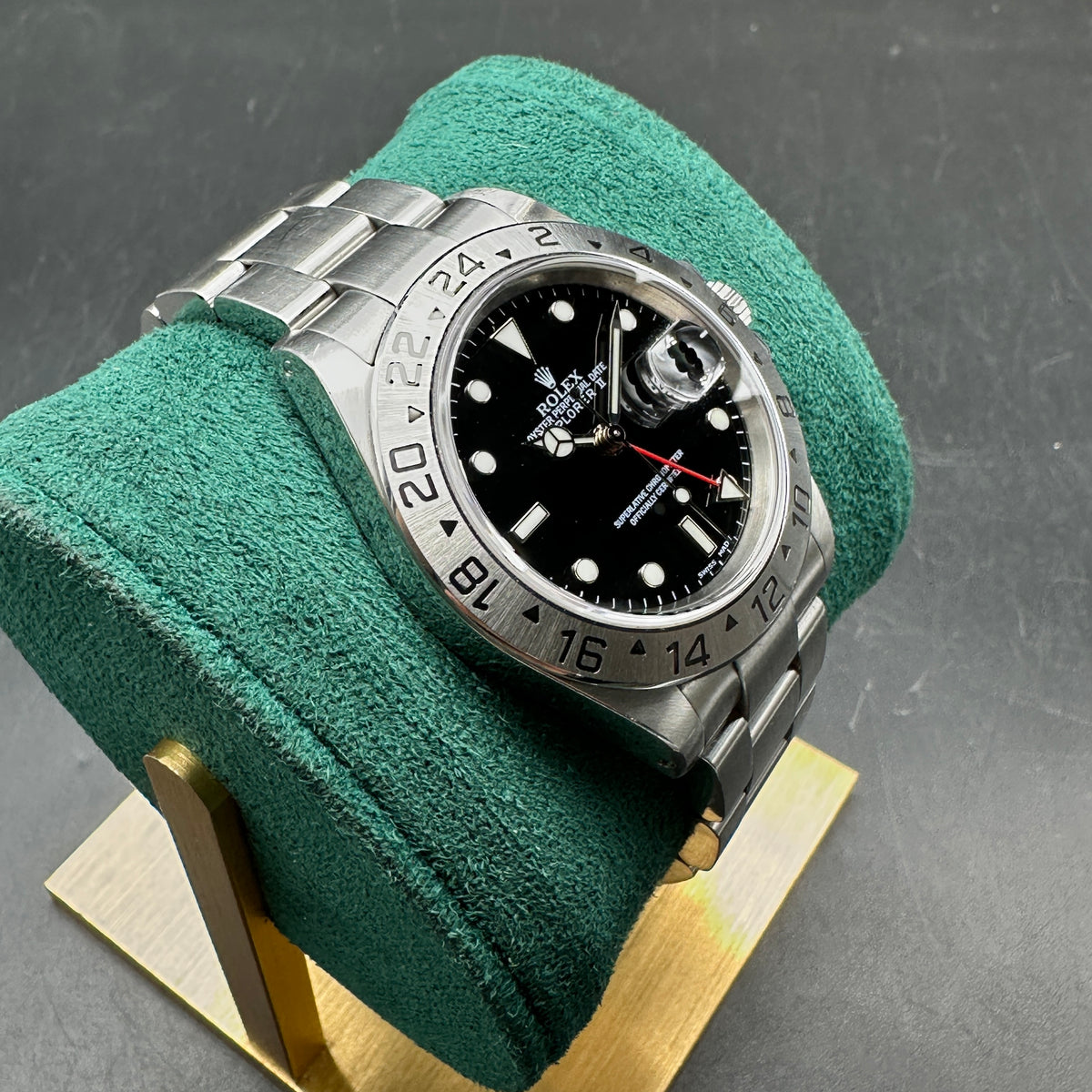 ROLEX EXPLORER II 40mm 16570 FULL SET 2002