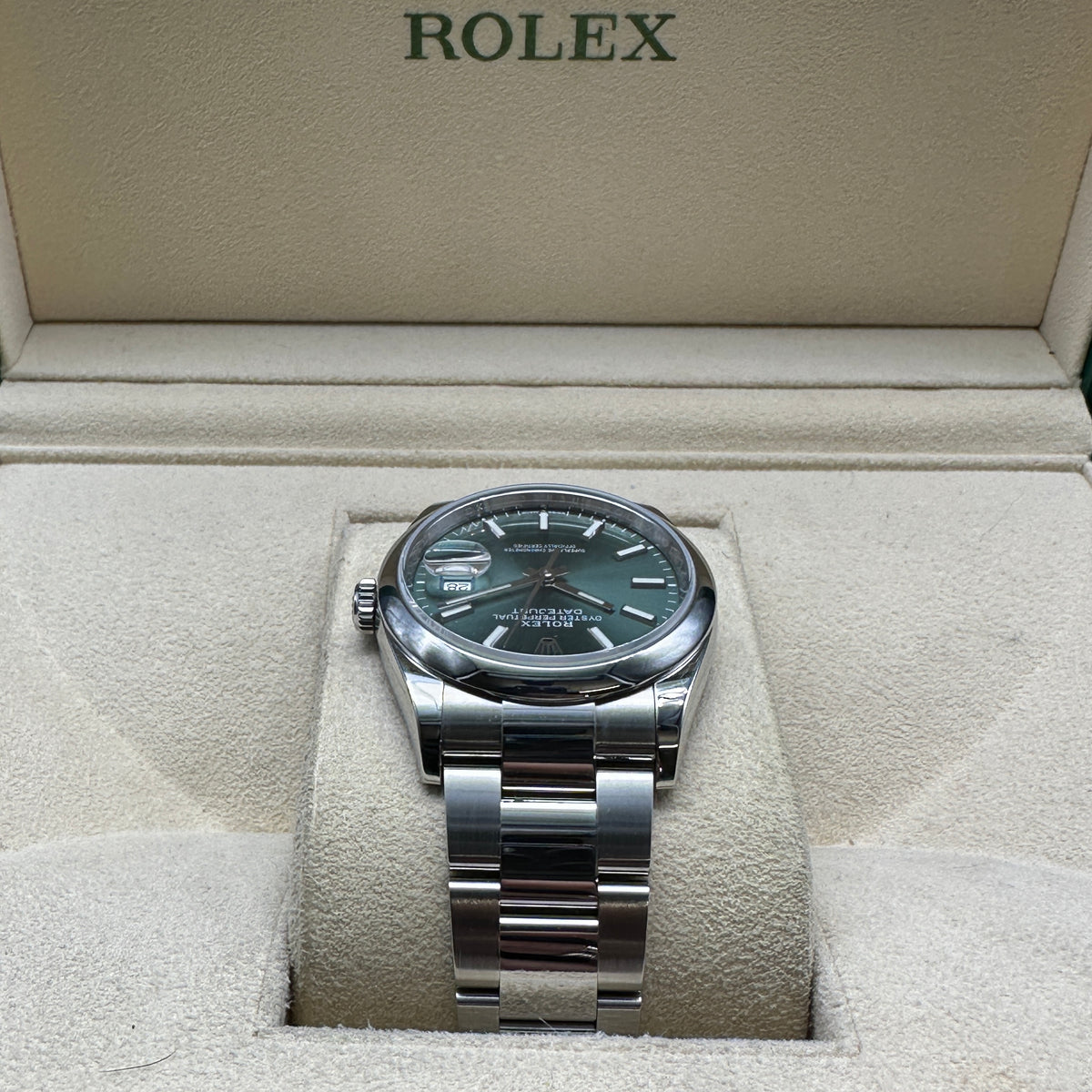 ROLEX DATEJUST 36mm 126200 FULL SET 2023