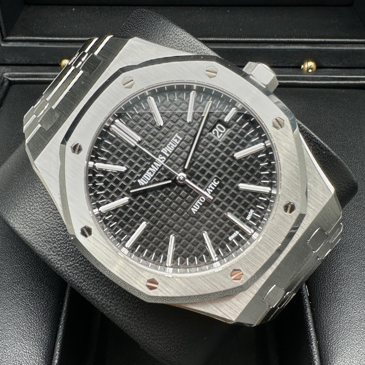 AUDEMARS PIGUET ROYAL OAK 41mm 15400ST FULL SET 2017
