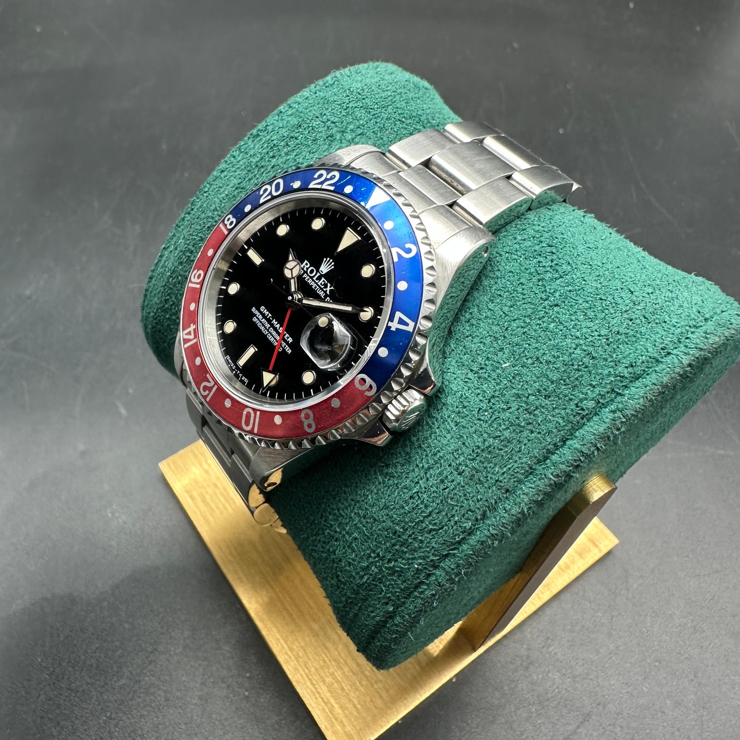 ROLEX GMT MASTER 40mm 16700 FULL SET 1993