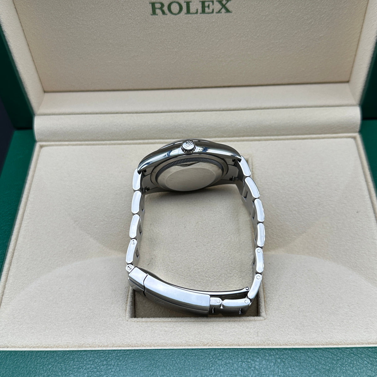 ROLEX OYSTER PERPETUAL 36mm 126000 FULL SET 2020