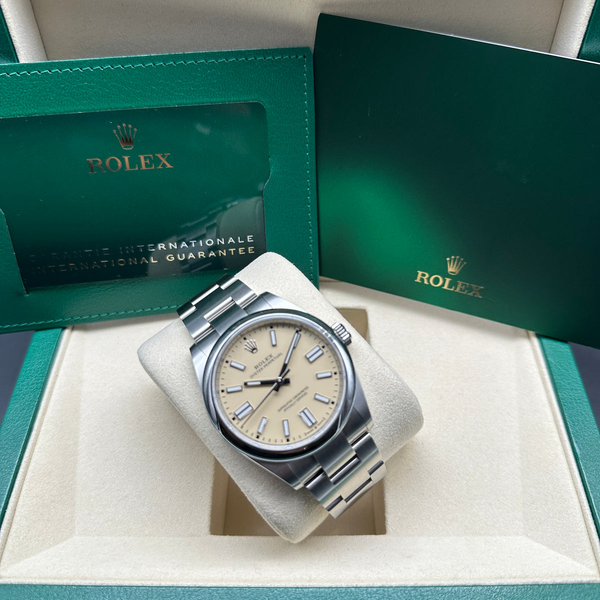 ROLEX OYSTER PERPETUAL 41mm 134300 FULL SET 2026