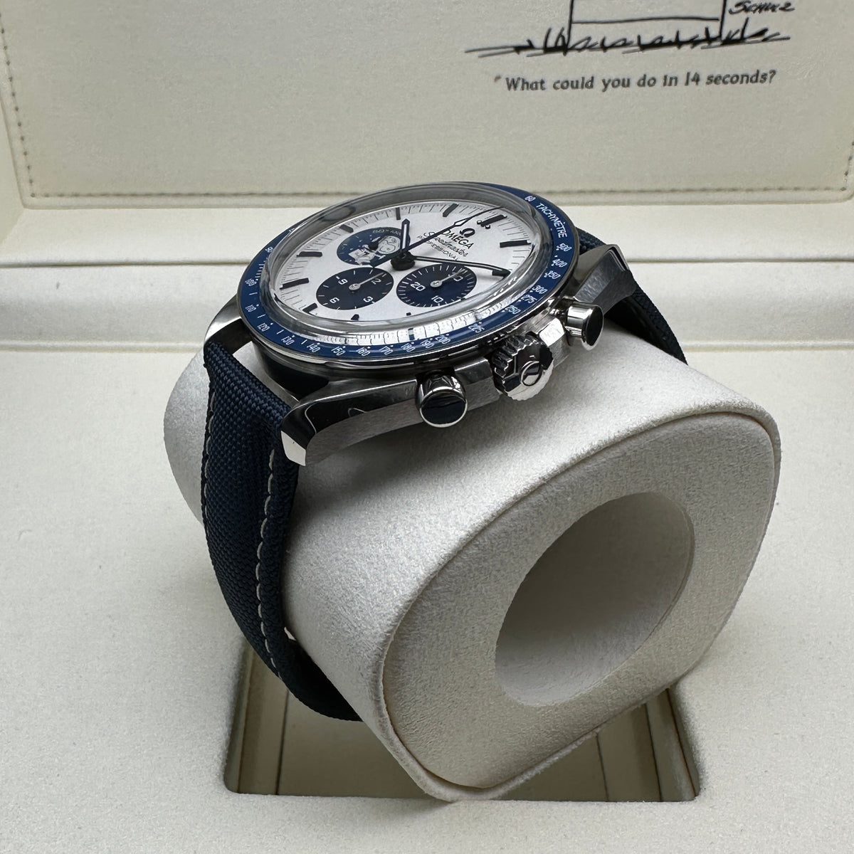 OMEGA SPEEDMASTER SNOOPY 42mm FULL SET 2024