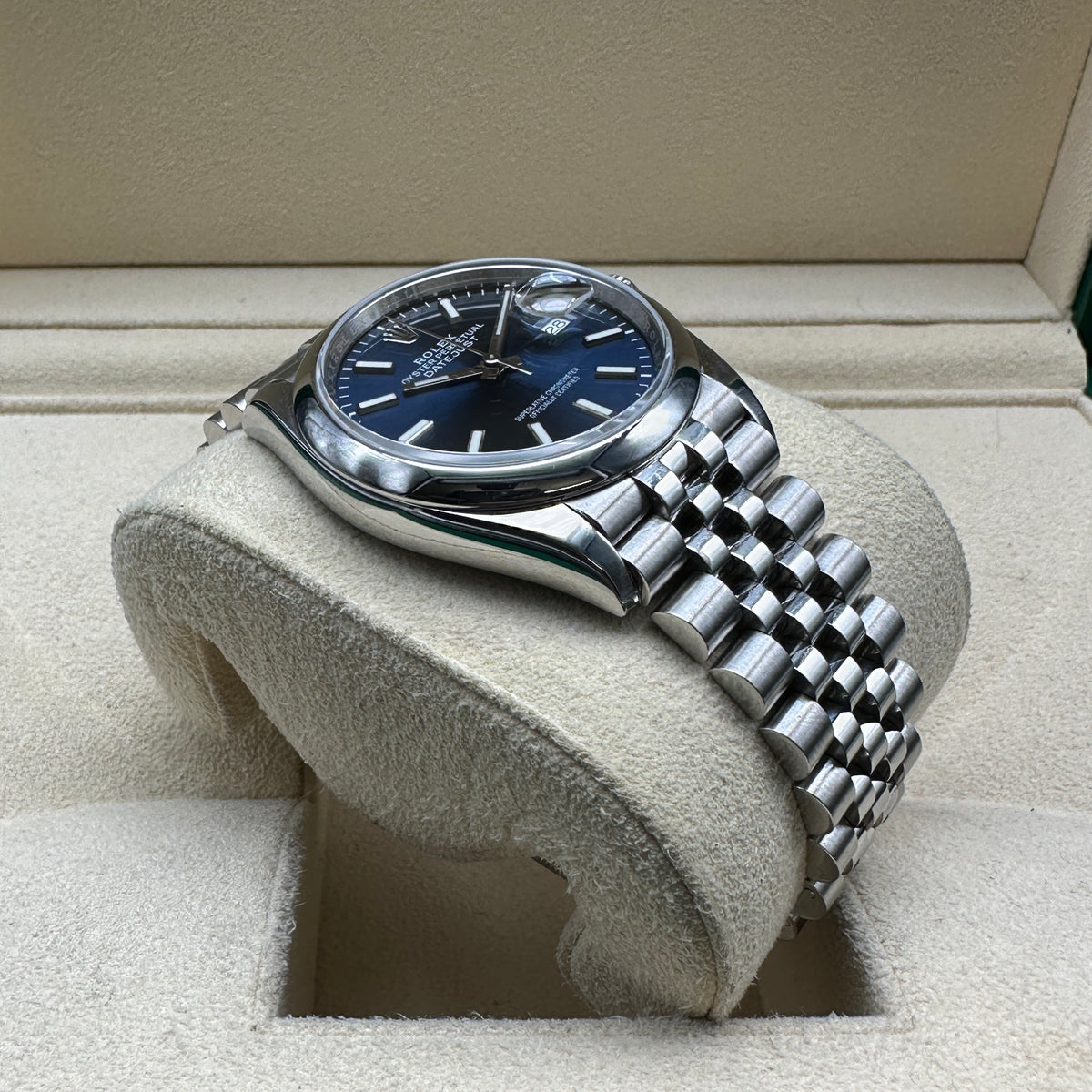 ROLEX DATEJUST 36mm 126200 FULL SET 2019