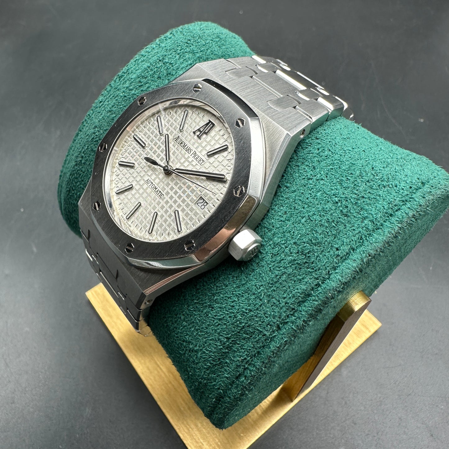 AUDEMARS PIGUET ROYAL OAK 39mm 15300ST FULL SET 2011