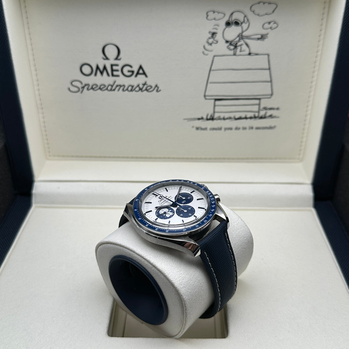 OMEGA SPEEDMASTER SNOOPY 42mm FULL SET 2024