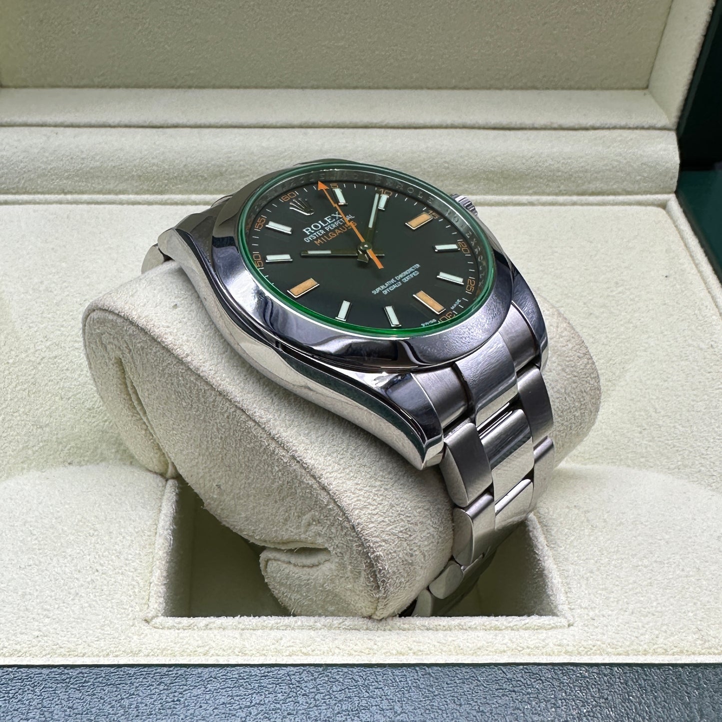 ROLEX MILGAUSS 40mm 116400GV FULL SET ITALIA 2009