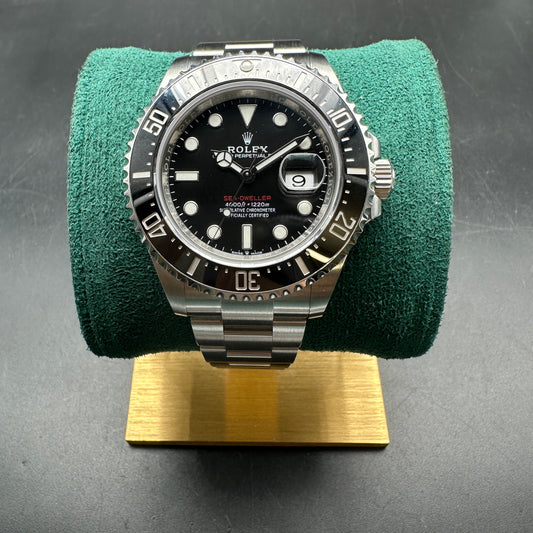 ROLEX SEA-DWELLER 43mm 126600 FULL SET 2018