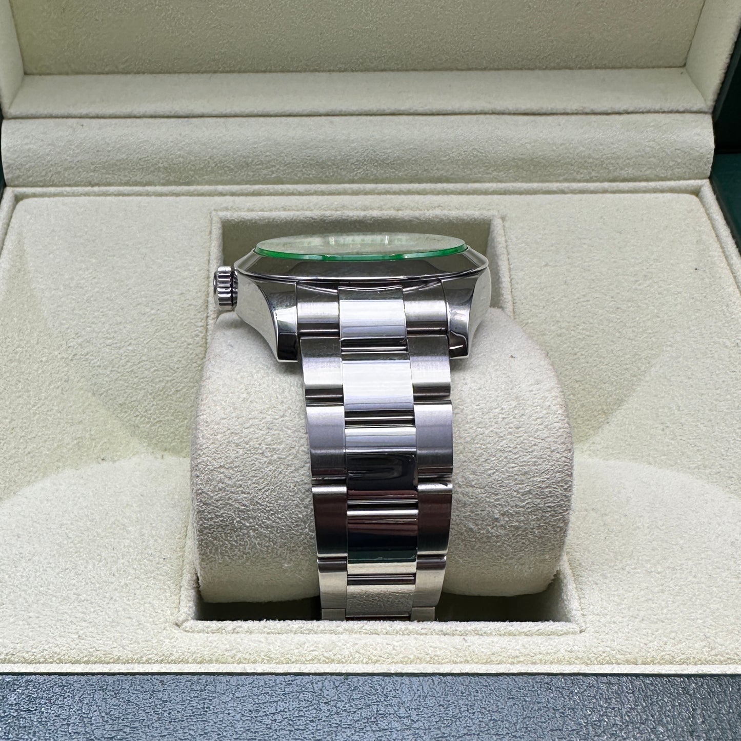 ROLEX MILGAUSS 40mm 116400GV FULL SET ITALIA 2009