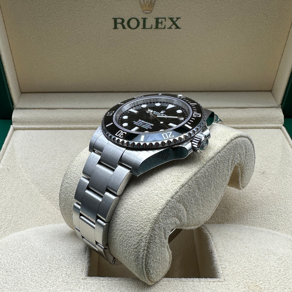 ROLEX SUBMARINER 41mm 124060 FULL SET ITALIA 2024