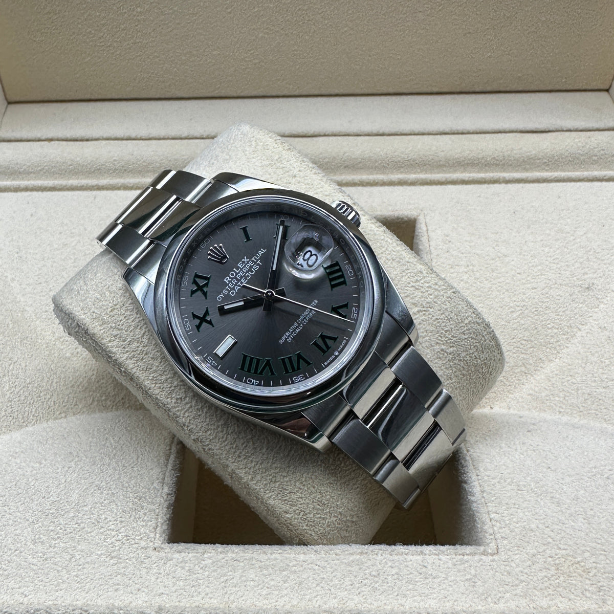 ROLEX DATEJUST 36mm 126200 FULL SET 2023