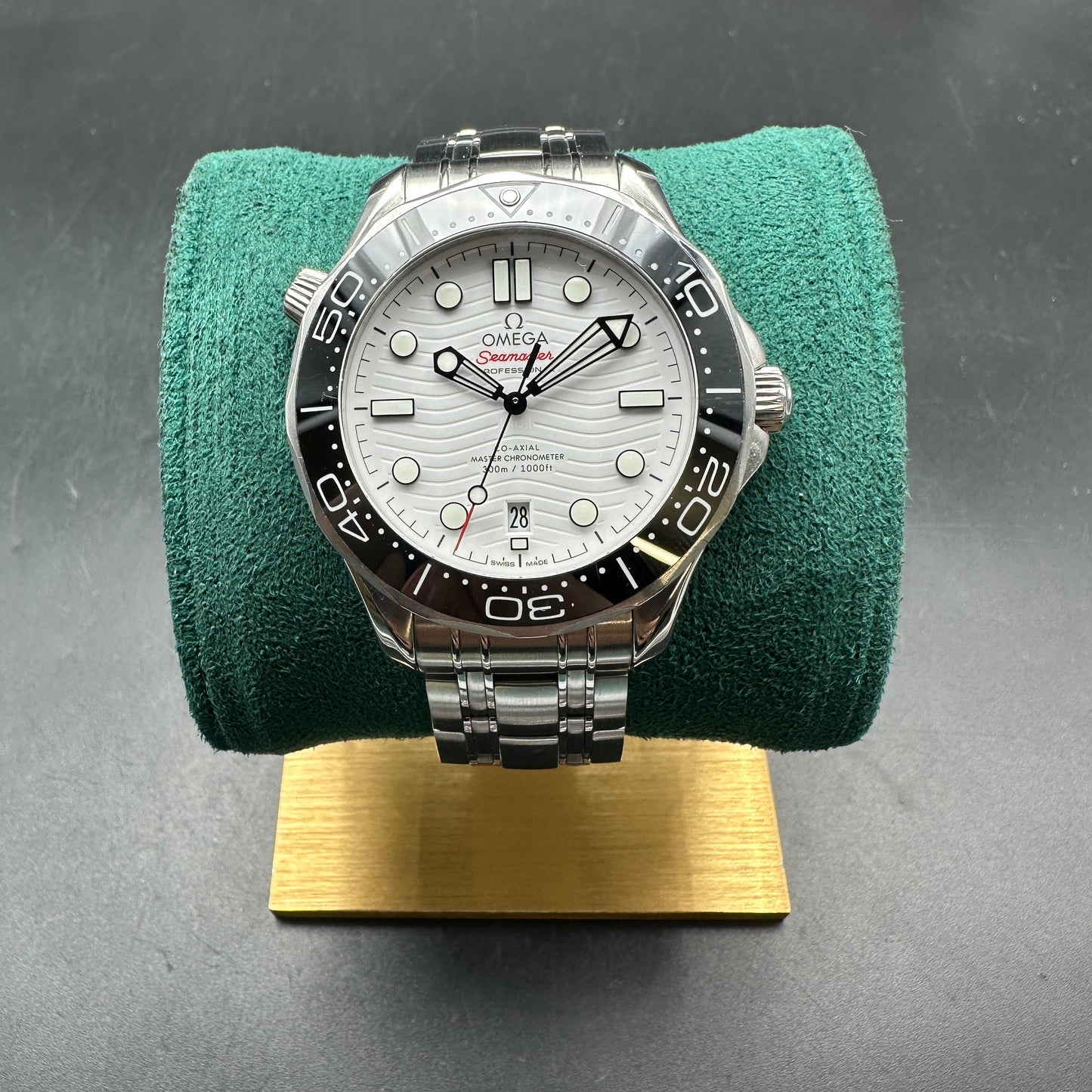 OMEGA SEAMASTER 300M 42mm FULL SET 2021