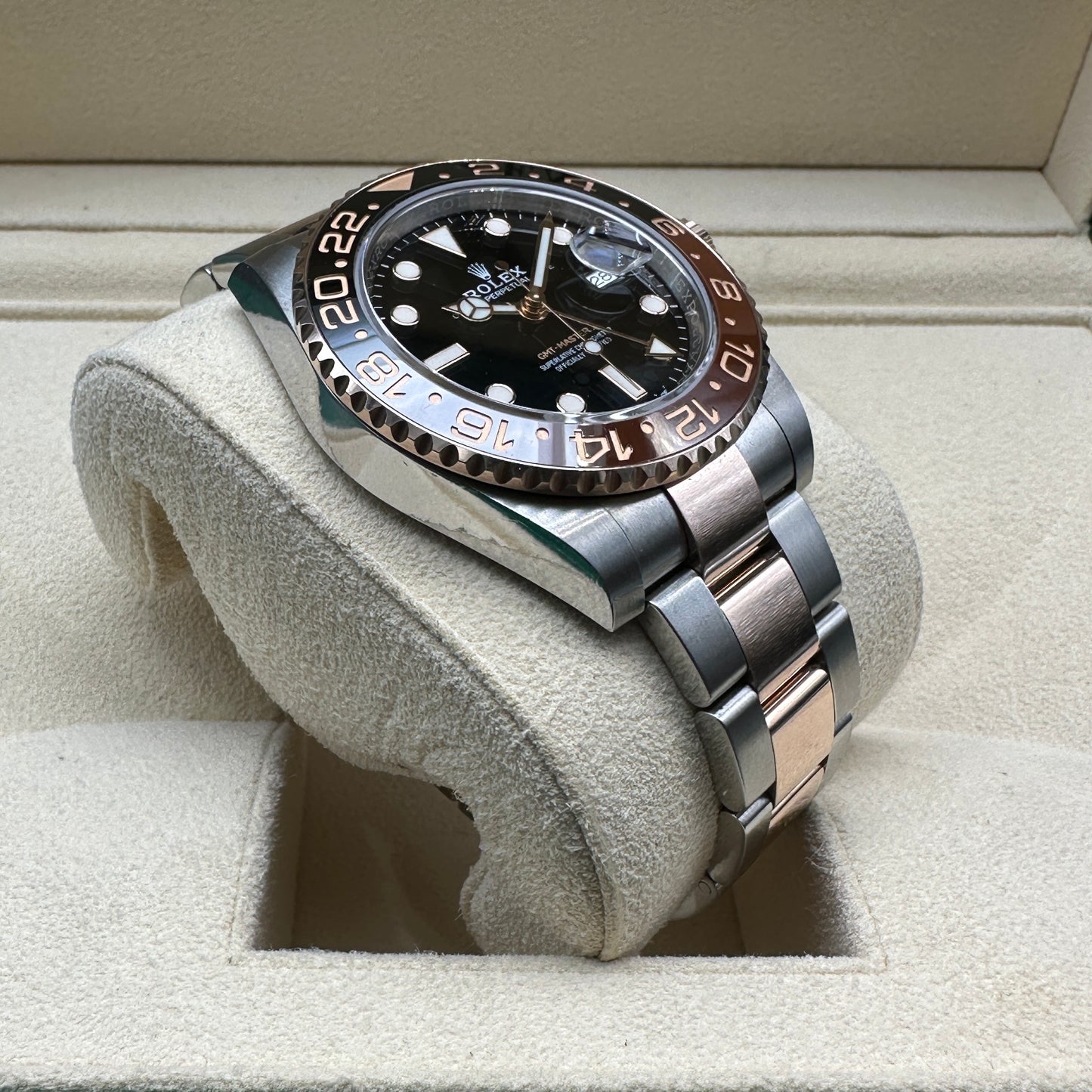 ROLEX GMT MASTER II 40mm 126711CHNR FULL SET 2019