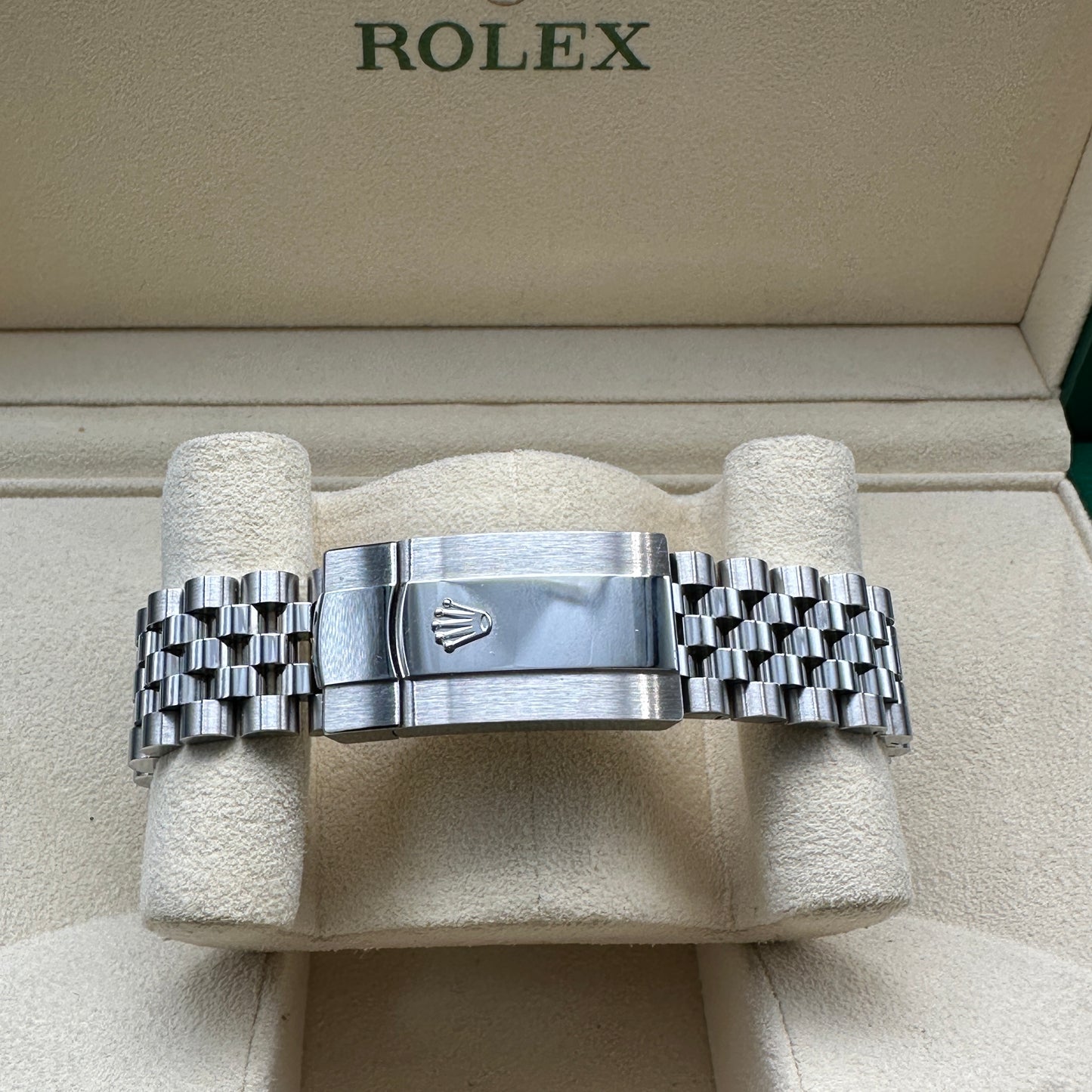 ROLEX DATEJUST 36mm 126200 FULL SET 2024