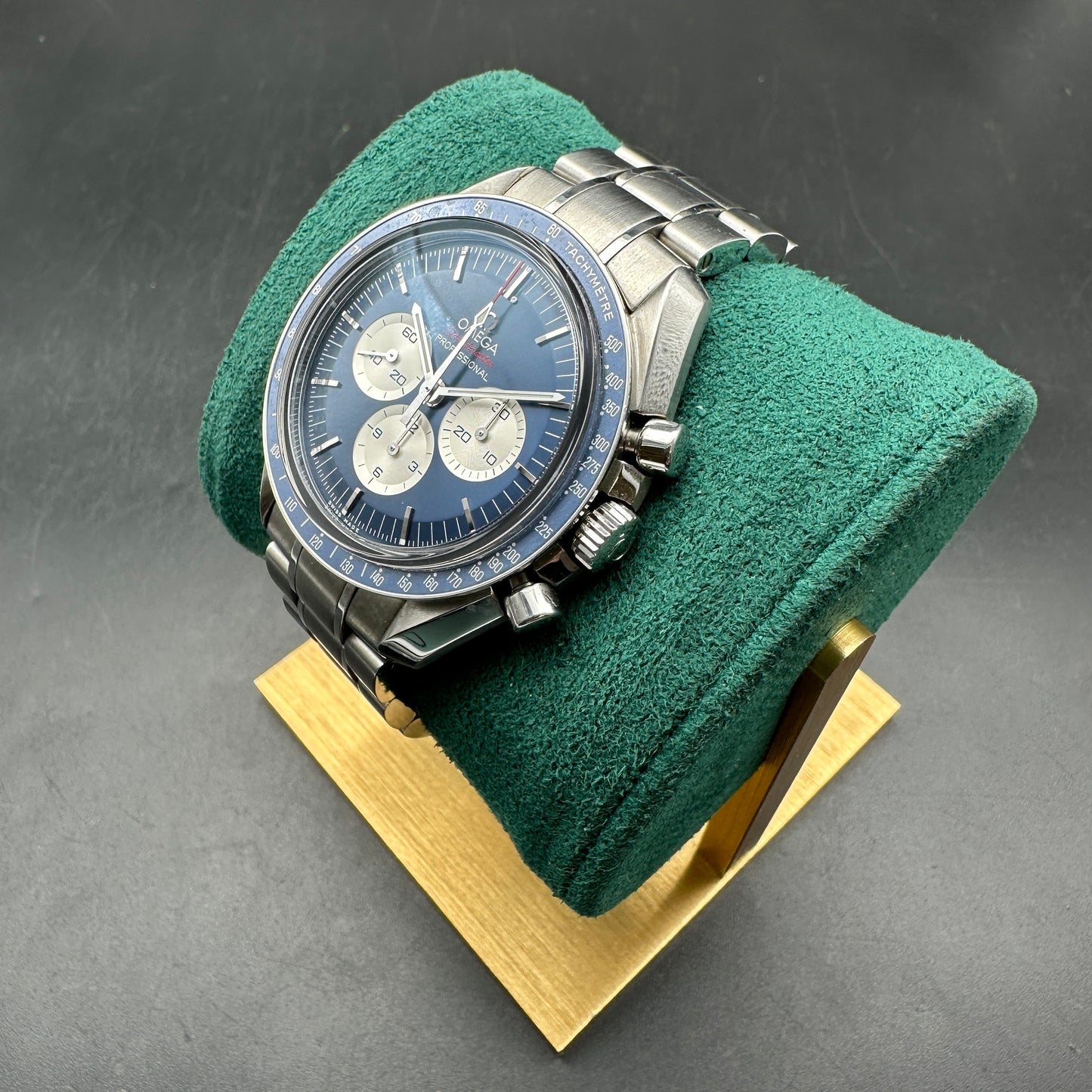OMEGA SPEEDMASTER TOKYO LTD. ED. FULL SET 2021