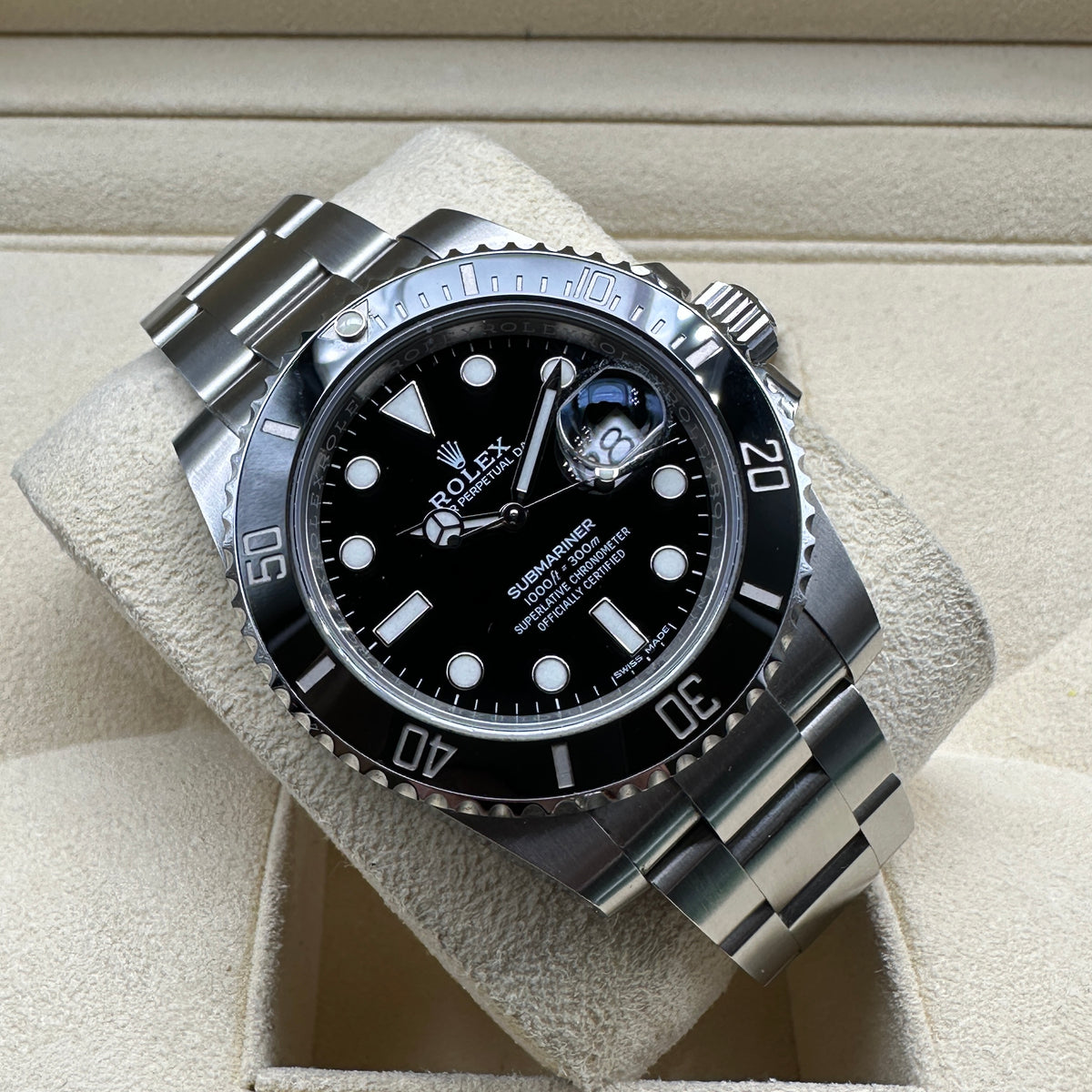 ROLEX SUBMARINER 40mm 116610LN FULL SET 2019