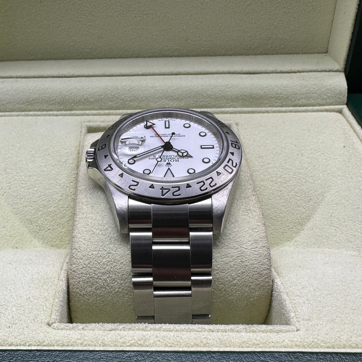 ROLEX EXPLORER II 40mm 16570 FULL SET 2008