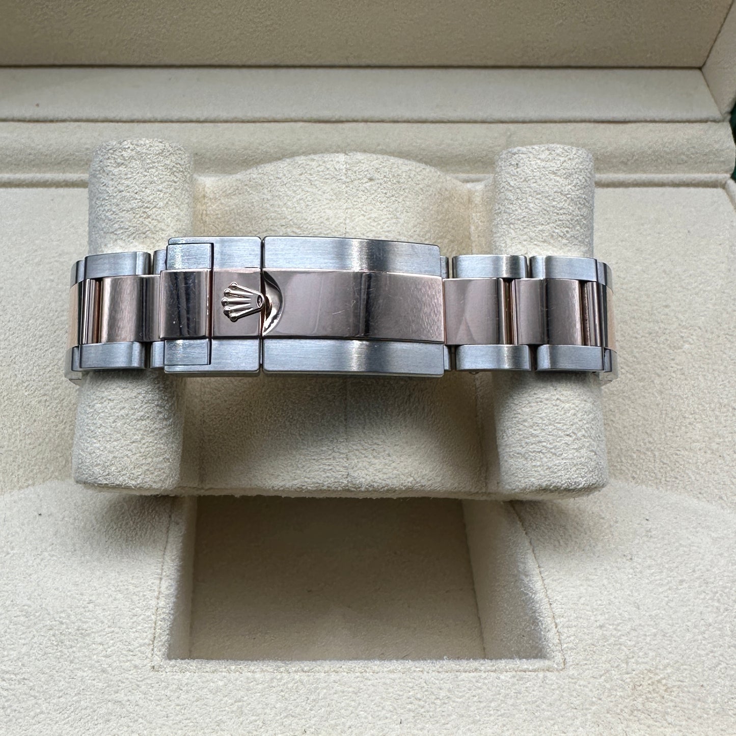 ROLEX GMT MASTER II 40mm 126711CHNR FULL SET 2019