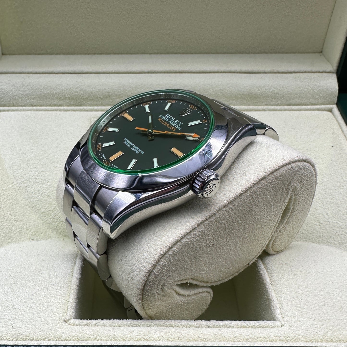 ROLEX MILGAUSS 40mm 116400GV FULL SET ITALIA 2009