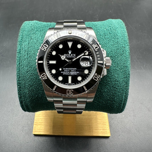ROLEX SUBMARINER 40mm 116610LN FULL SET 2012