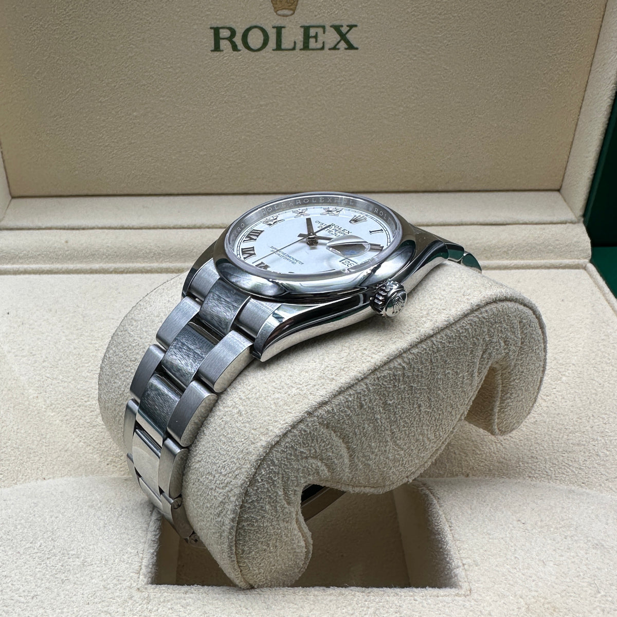 ROLEX DATEJUST 36mm 126200 FULL SET 2024
