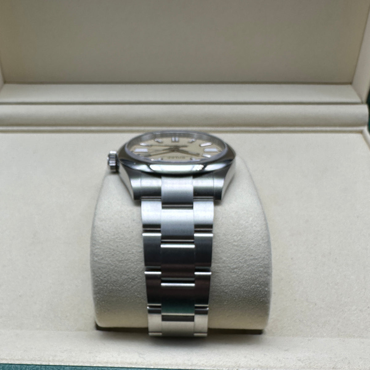 ROLEX OYSTER PERPETUAL 41mm 134300 FULL SET 2026