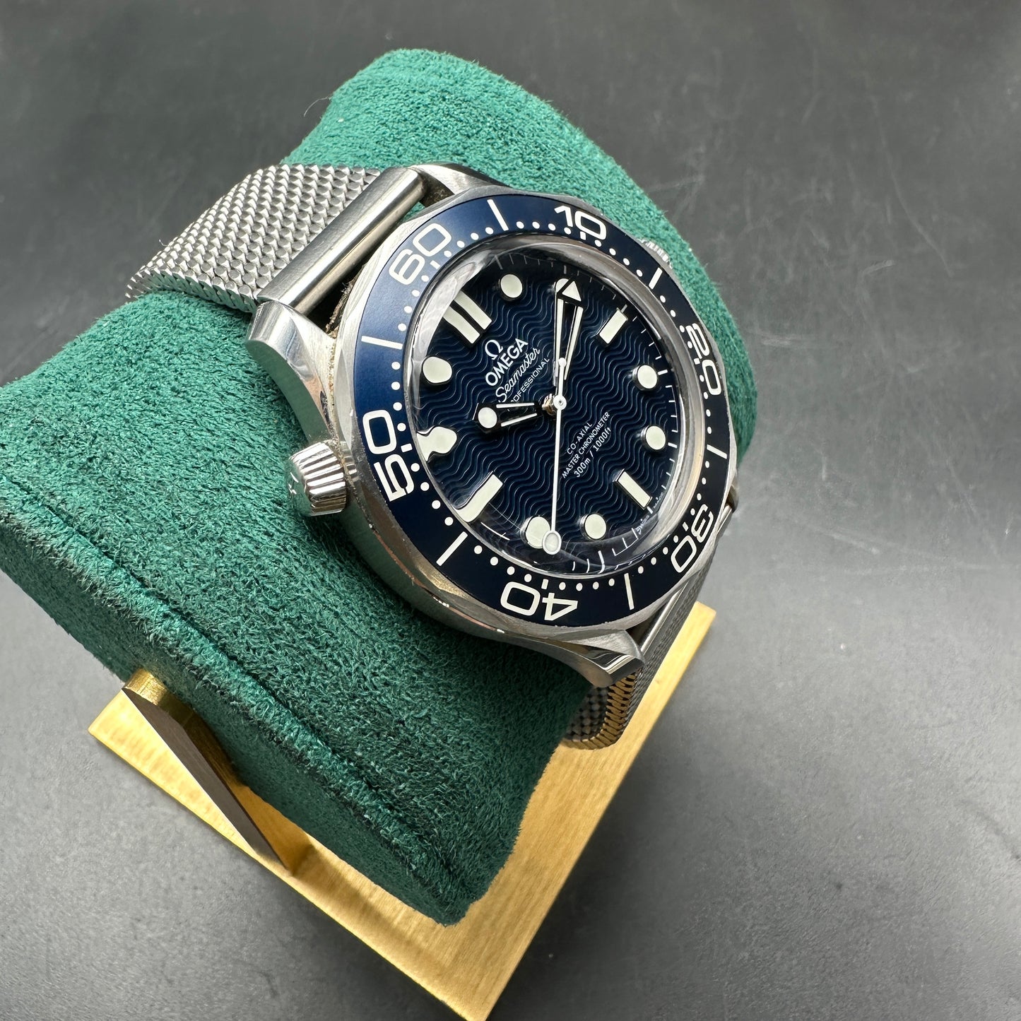 OMEGA SEAMASTER 300M JAMES BOND FULL SET 2024
