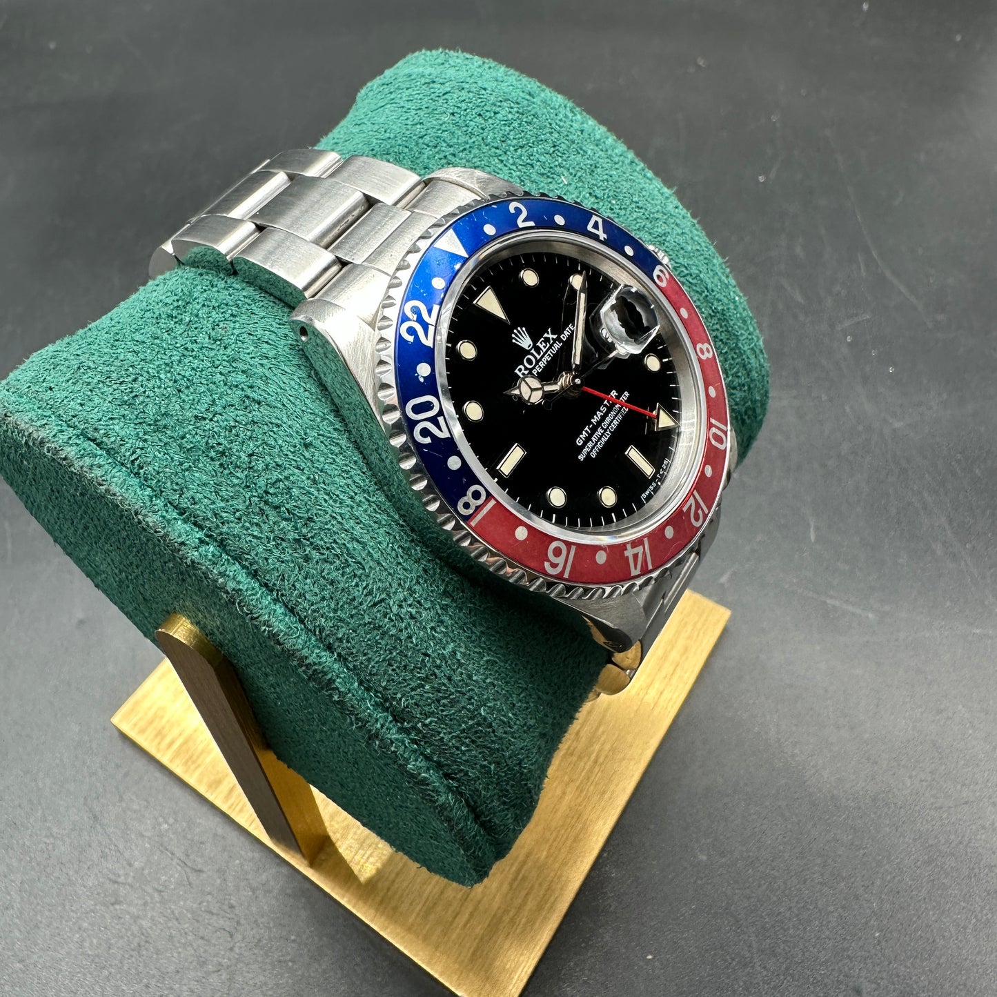 ROLEX GMT MASTER 40mm 16700 FULL SET 1993