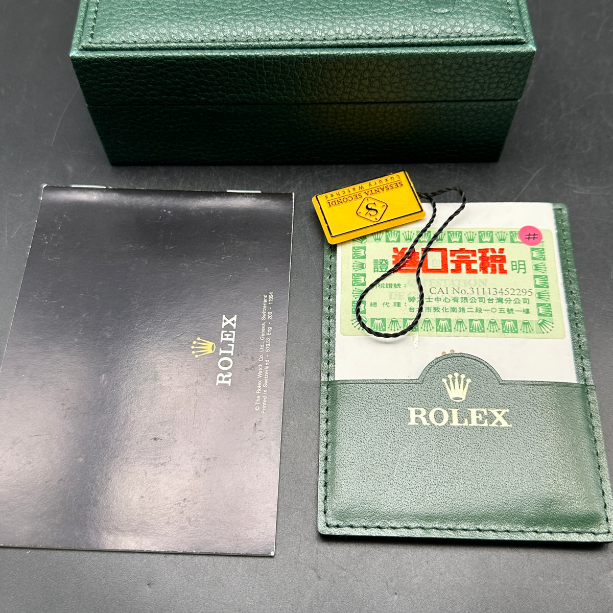 ROLEX EXPLORER II 40mm 16570 FULL SET 2002