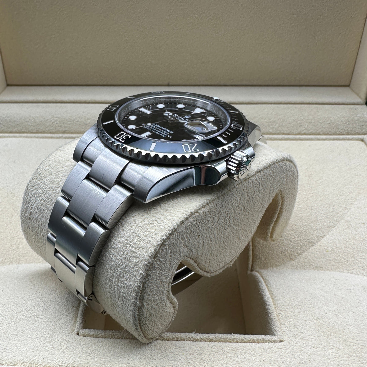ROLEX SUBMARINER 40mm 116610LN FULL SET 2019