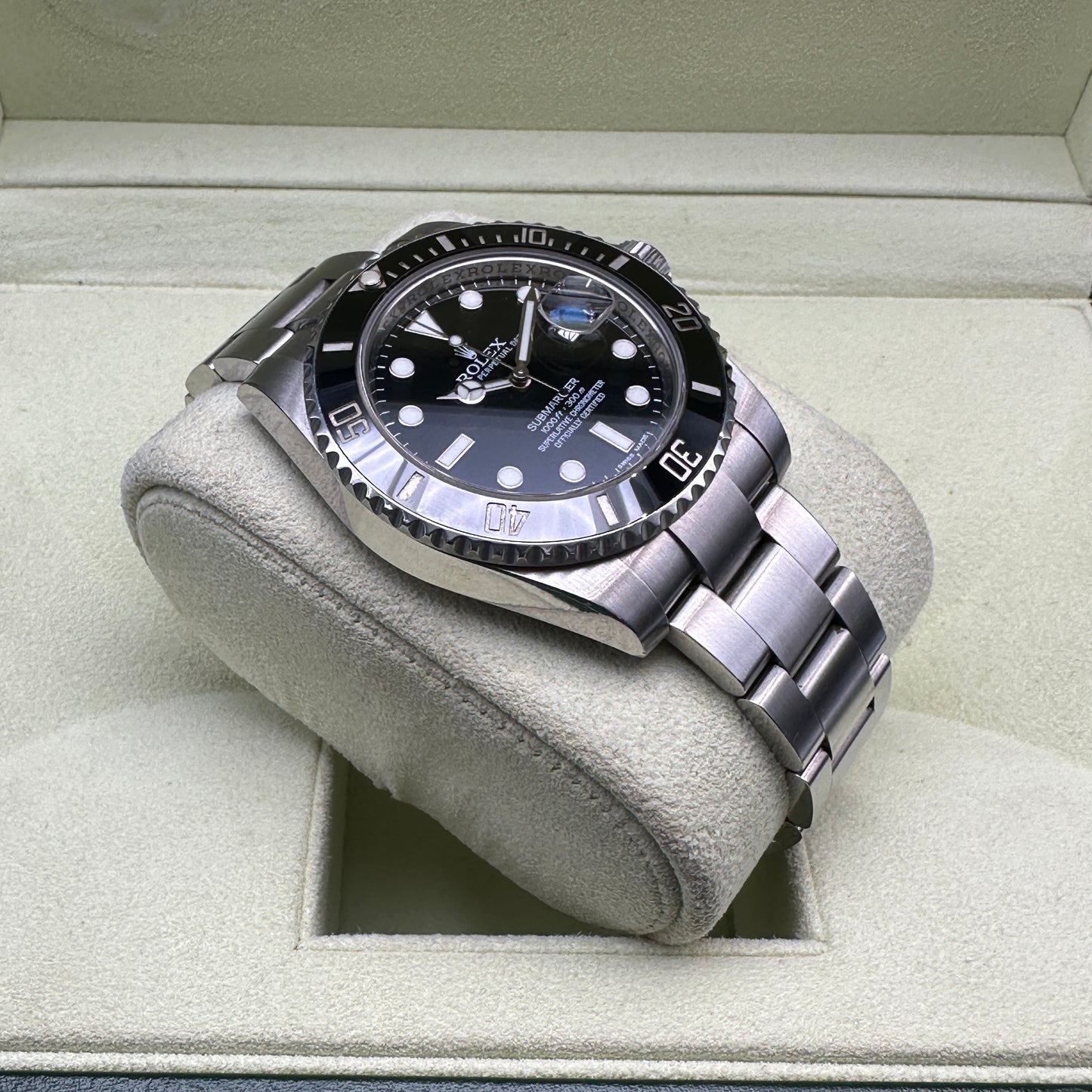 ROLEX SUBMARINER 40MM 116610LN FULL SET 2013