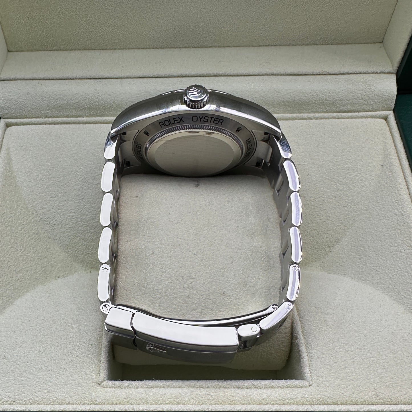 ROLEX MILGAUSS 40mm 116400GV FULL SET ITALIA 2009