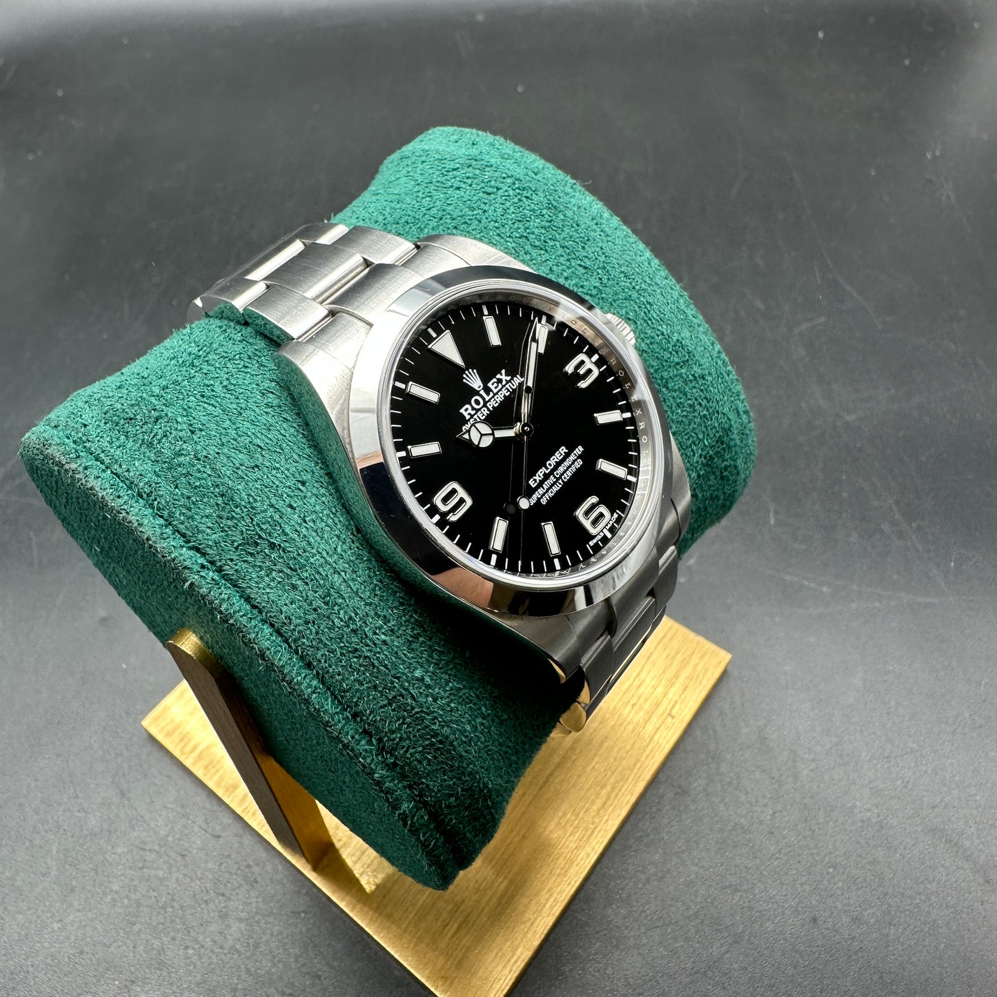 ROLEX EXPLORER 39mm 214270 FULL SET 2023