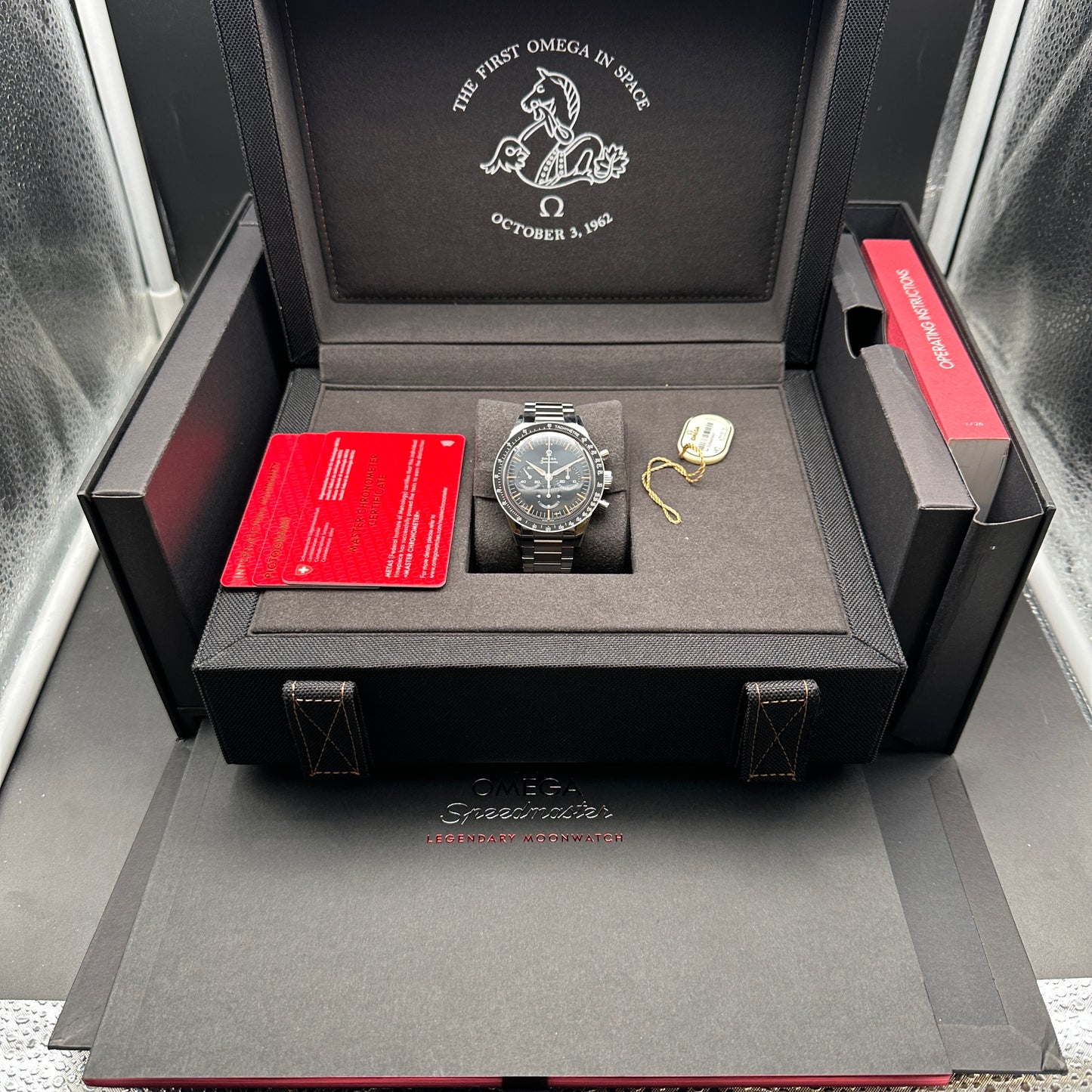OMEGA SPEEDMASTER MOONWATCH FOIS 39mm FULL SET 2025